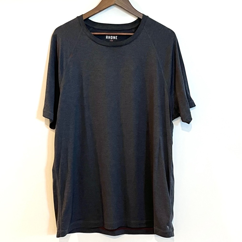 Rhone Reign Short Sleeve Training Tee Charcoal Heather Gray Mens XL